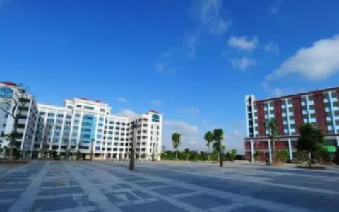 海南外國(guó)語(yǔ)職業(yè)學(xué)院 - 公辦全日制外語(yǔ)類高等職業(yè)院校