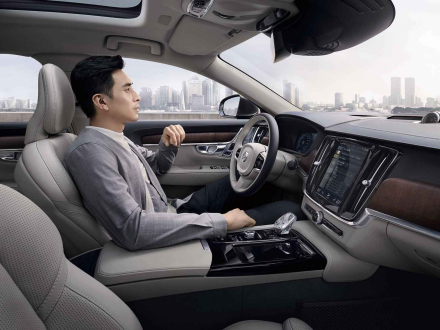 領克03 - 領克品牌下轎車產品