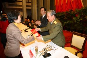 雷鳴球 - 中國人民解放軍上將