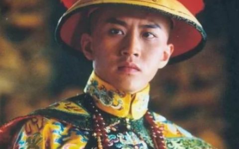 少年康熙 - 2004年小多、澄豐執(zhí)導(dǎo)的電視劇
