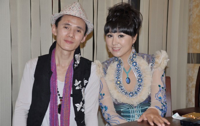 牧人戀歌 - 烏蘭托婭和雨禾演唱