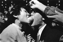 婚姻介紹所 - 社會(huì)性社交服務(wù)機(jī)構(gòu)