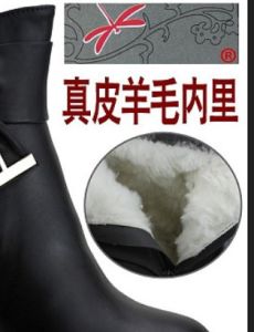 紅蜻蜓皮鞋 - 鞋類品牌