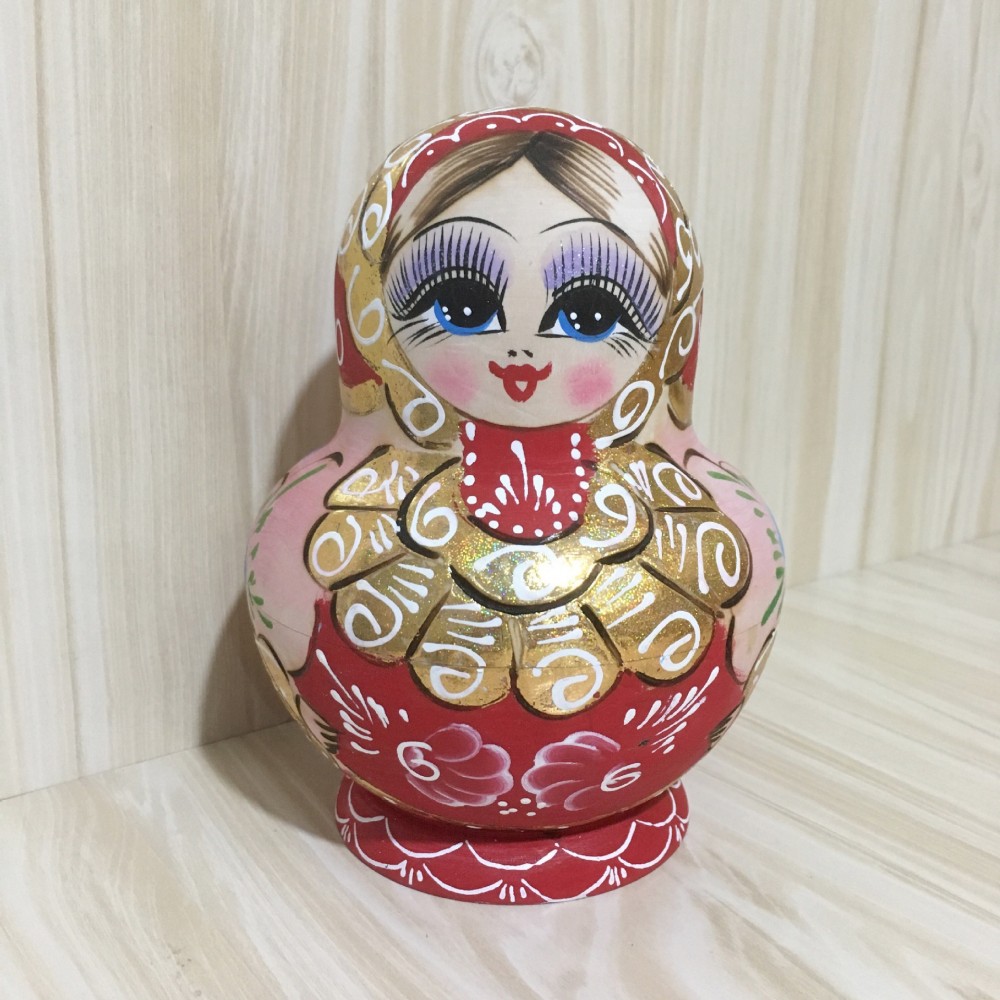 俄羅斯套娃 - 俄羅斯傳統(tǒng)工藝品