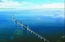 瓊州海峽跨海大橋 - 橫跨瓊州海峽的公鐵兩用跨海大橋