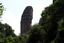 丹霞山陰陽(yáng)石 - 國(guó)家4A級(jí)旅游景區(qū)及地質(zhì)地貌自然保護(hù)區(qū)
