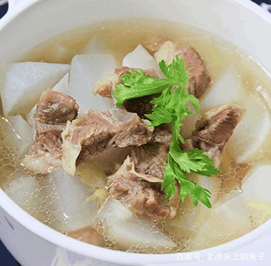 白蘿卜排骨湯 - 降暑消渴菜品