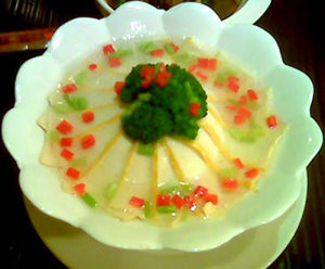 魚糕 - 荊州傳統(tǒng)佳肴
